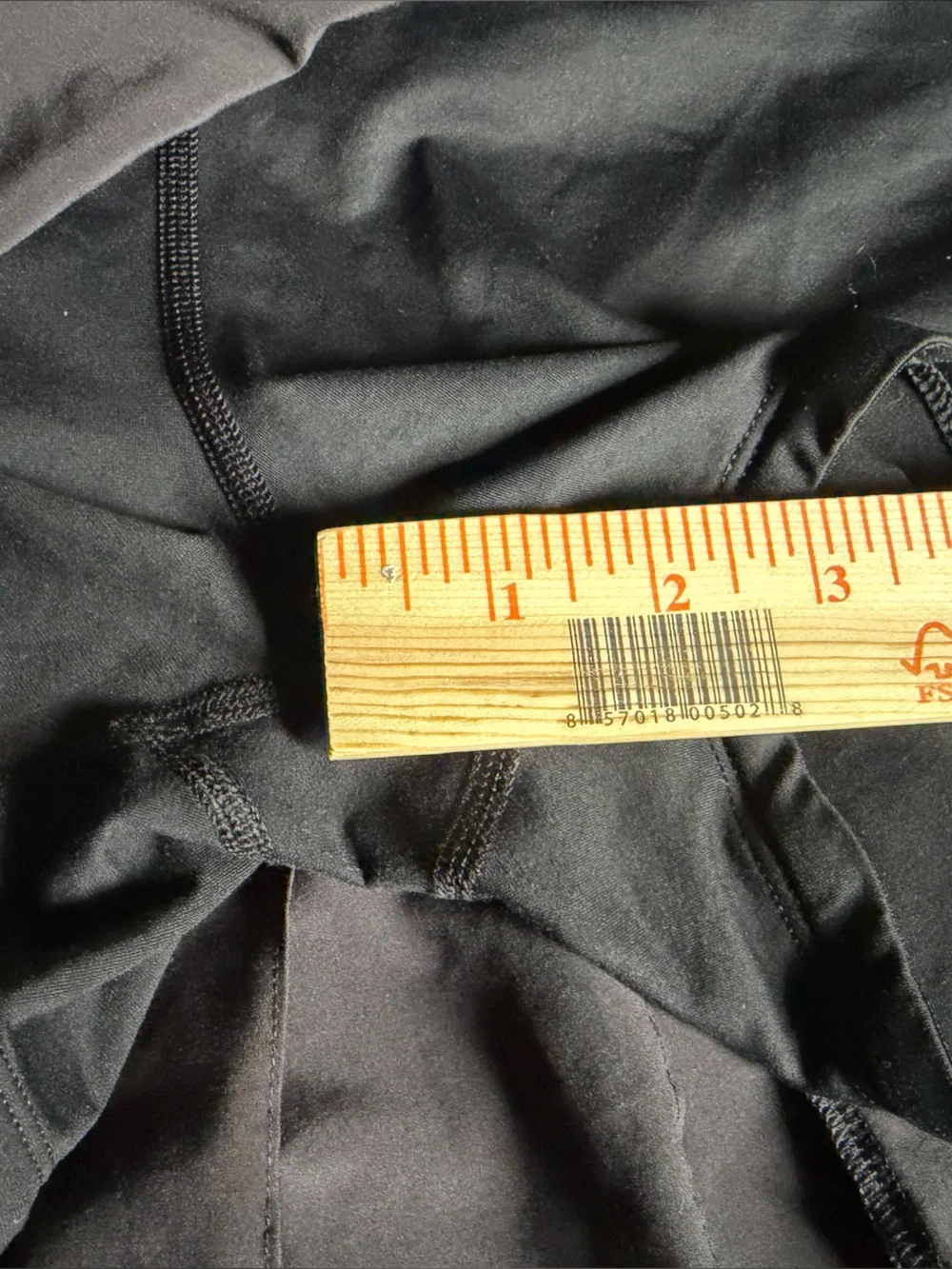 lululemon athletica Black Pace Setter Skirt pleated back 6Tall